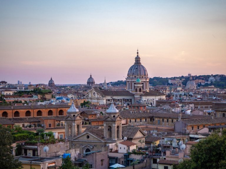 visiter Rome en 3 jours, Week end a roma, Rome en un jour Roma in un giorno Rome in a day, photo by Nikita Ermilov Unsplash