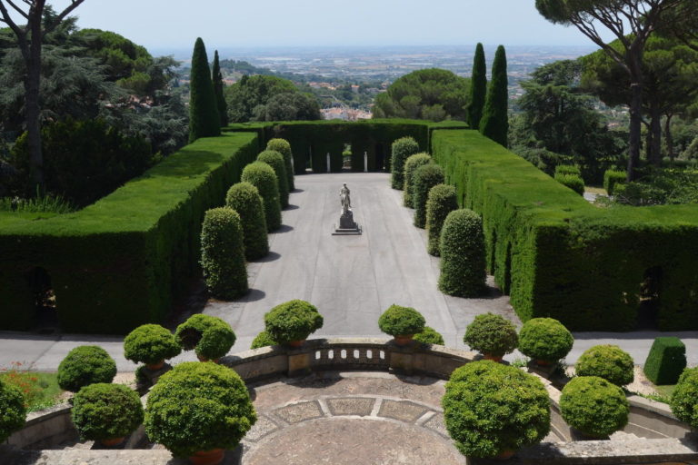 Castel Gandolfo, Musei Vaticani, Vsisite guidate roma, Foto di Carole Raddato flickr