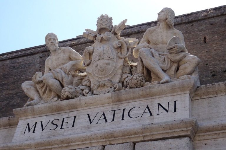 San Pietro, Visita dei Musei Vaticani Photo by IaVisite guidate Roma, Musei Vaticani Photo by Pixabay